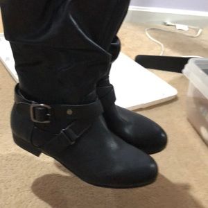 Black boots